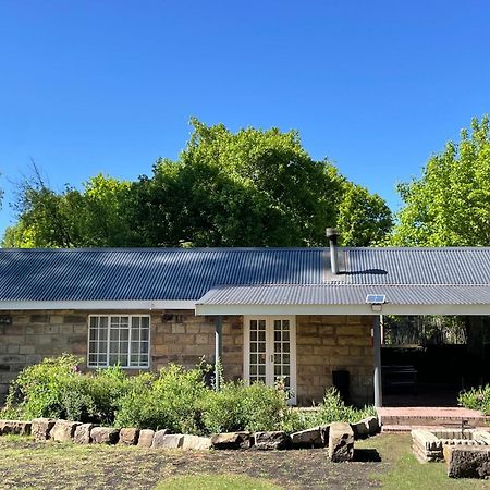 Periwinkle, Grove ,Acorn & Sage Cottages クラレンス エクステリア 写真