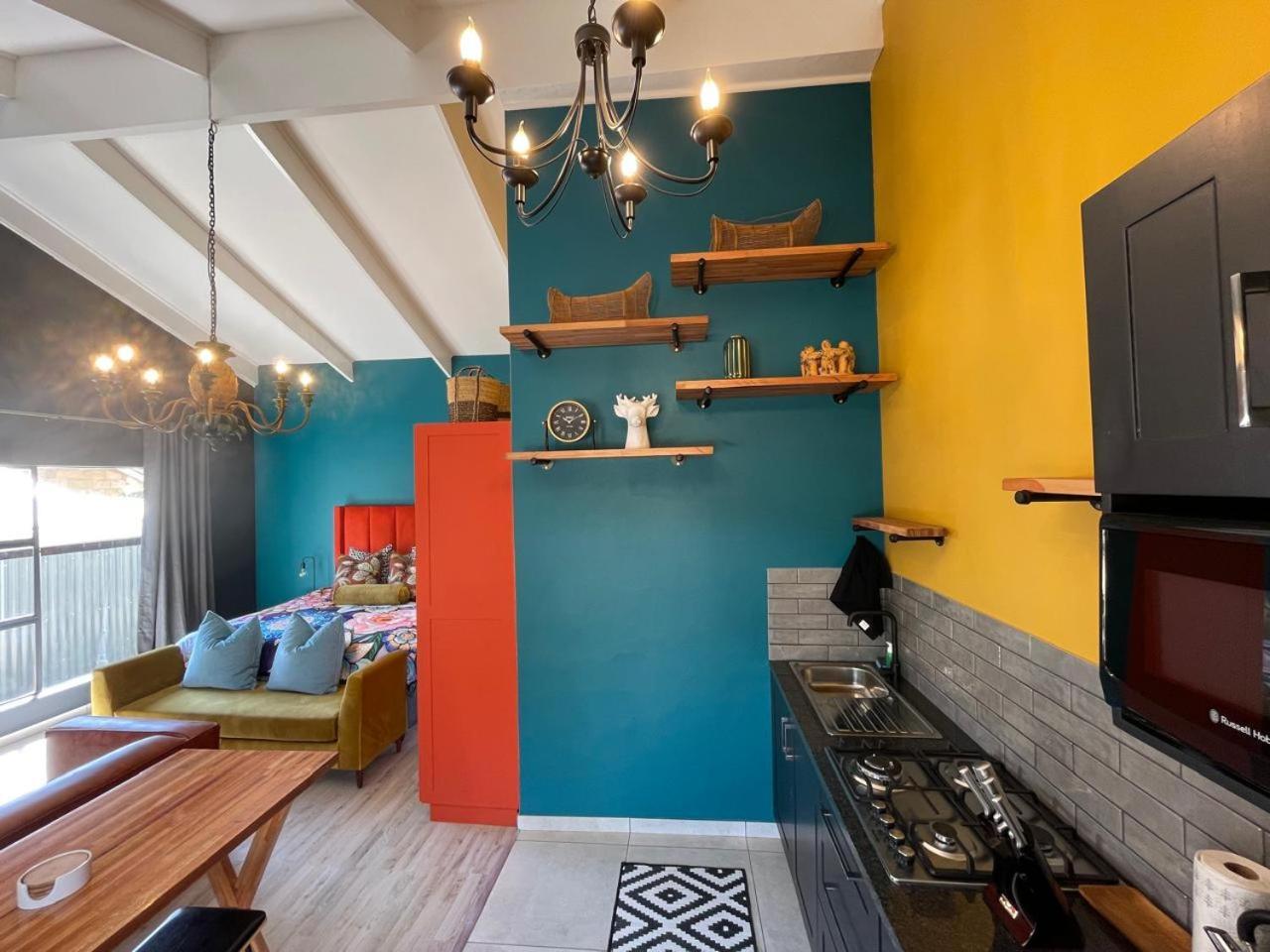 Periwinkle, Grove ,Acorn & Sage Cottages クラレンス 部屋 写真