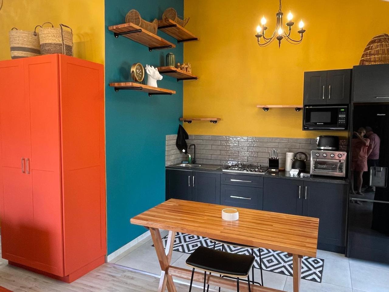 Periwinkle, Grove ,Acorn & Sage Cottages クラレンス 部屋 写真