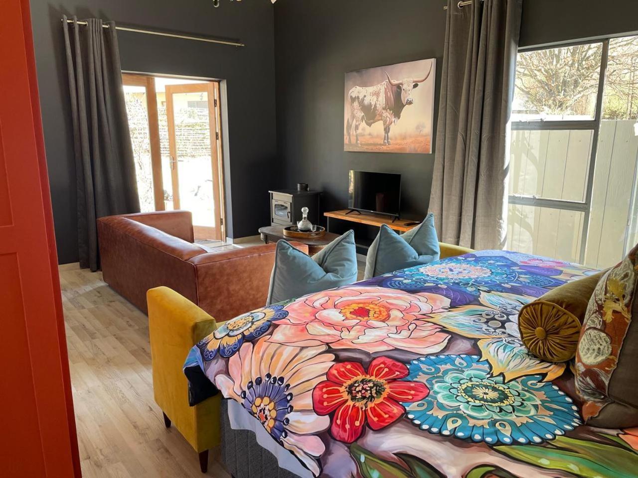 Periwinkle, Grove ,Acorn & Sage Cottages クラレンス 部屋 写真